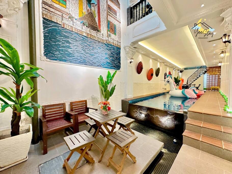 Jonker Street Haven 16paxktvjagucciprivate Pool Holiday home Malacca
