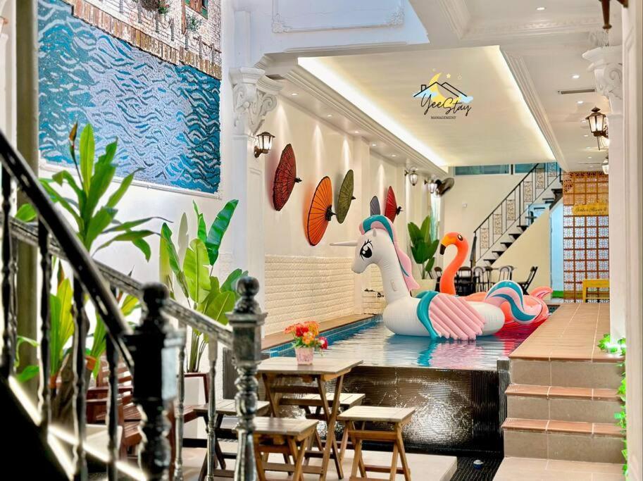 Jonker Street Haven 16paxktvjagucciprivate Pool Holiday home *